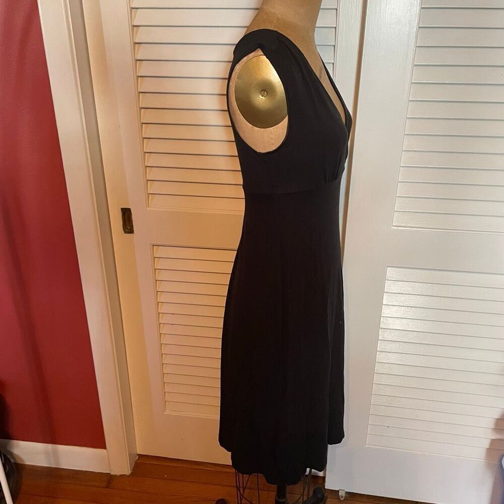 GAP | black v neck stretchy midi dress XS - Picture 4 of 9